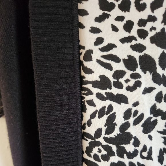 Womens CO Sport Short Sleeve Sweater with Pockets Size Small - Picture 4 of 5